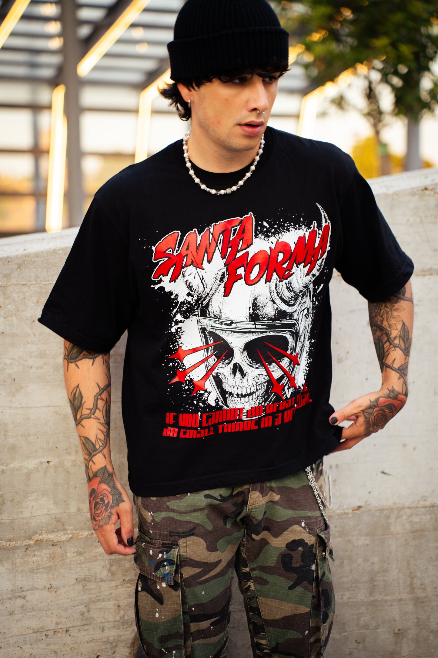 T-shirt nera
