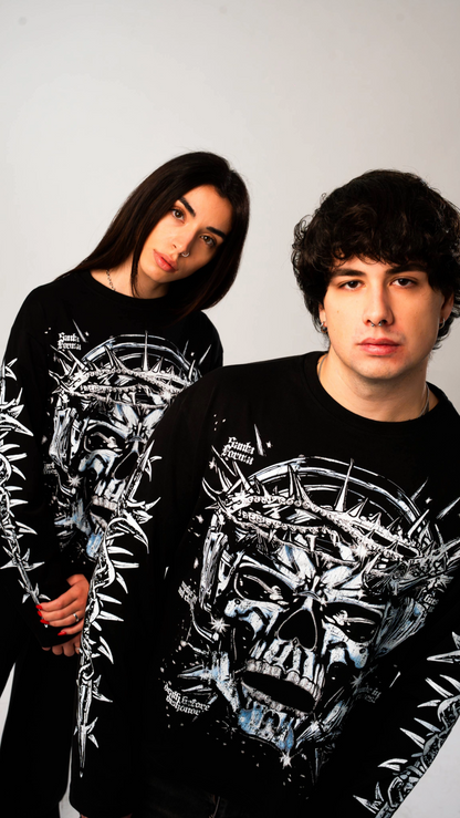 SKULL BLACK LONGSLEEVE